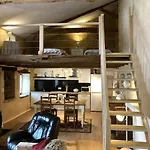 Nyaraló Les Roches