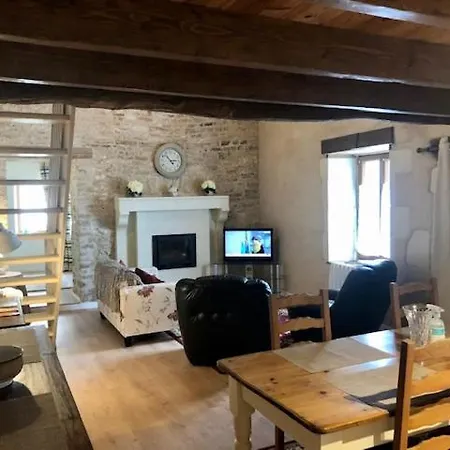 Les Roches Holiday home *